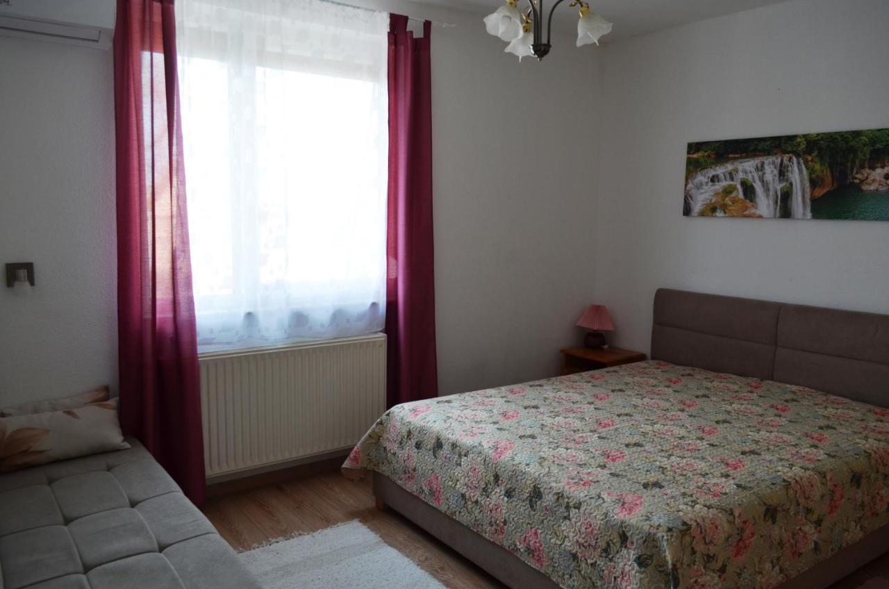 Gazlang Apartman Hajdúszoboszló Eksteriør billede